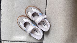 (Kategori: ) berada di . Dikirim oleh Auraaaaa (ID iklan 1446411914, Gambar 1). Deskripsi: .