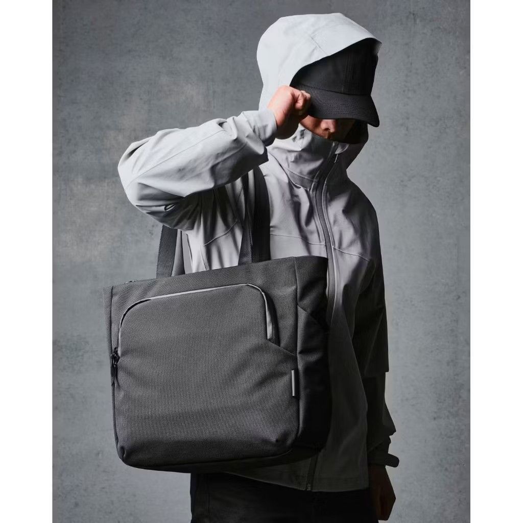 Alpaka Bravo Tote V1 Black494638705222635523