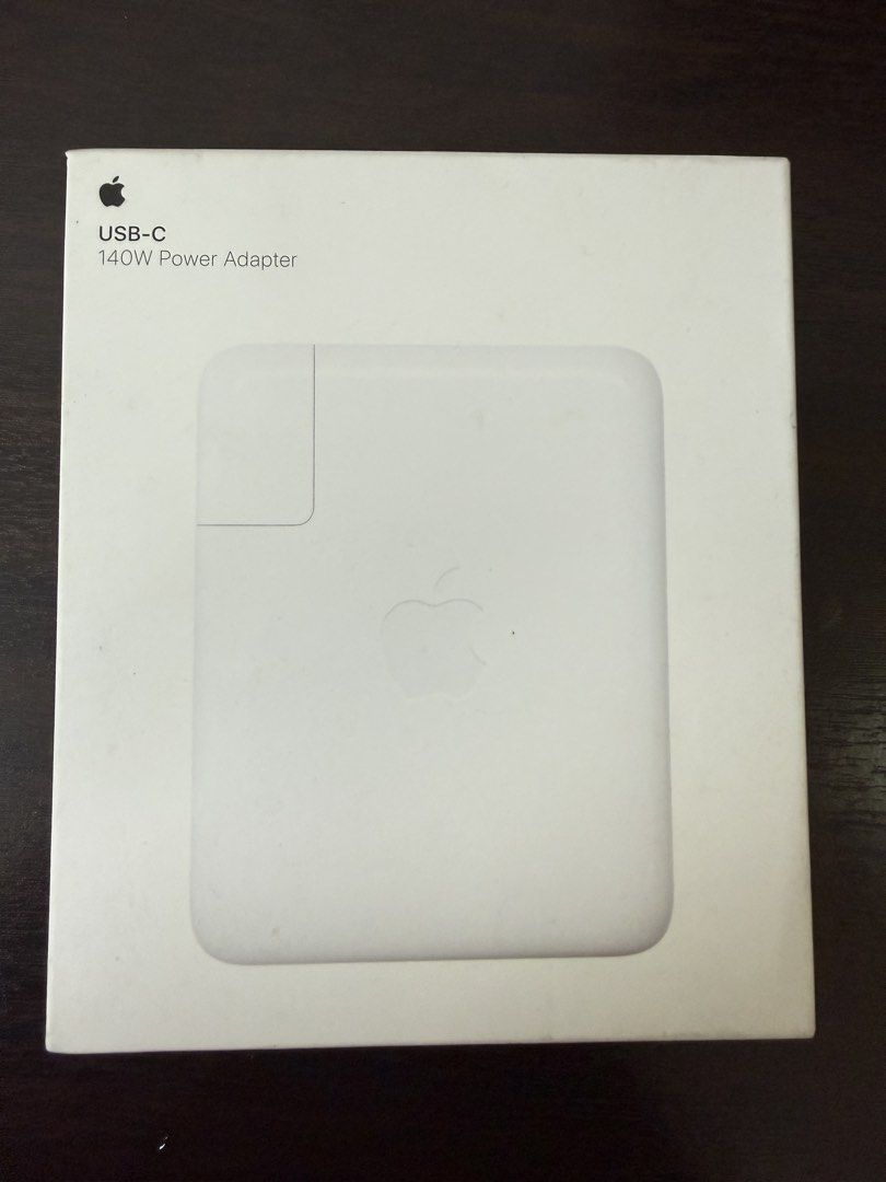Apple 140W USB-C Power Adapter494901415264931840