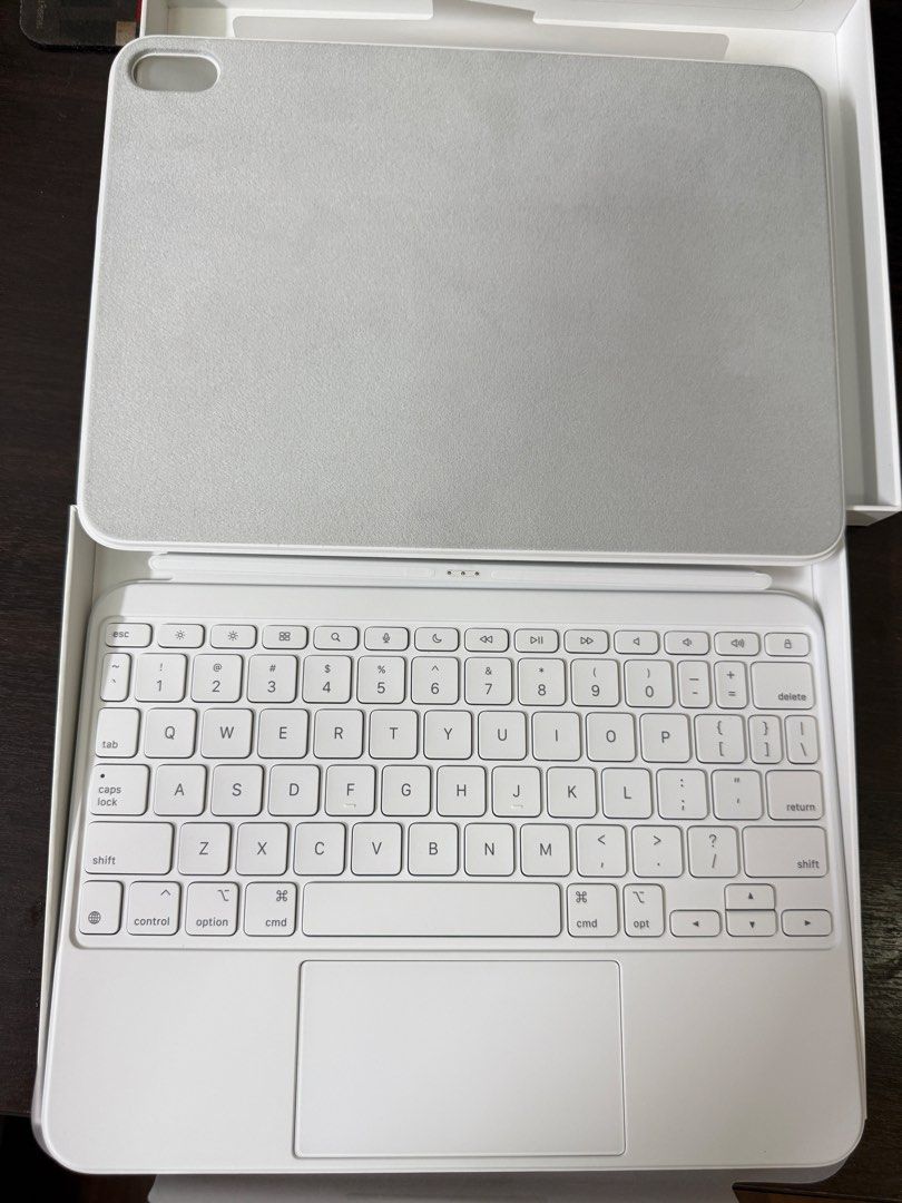 Apple iPad Magic Keyboard Folio for iPad Pro/Air494780084682772483