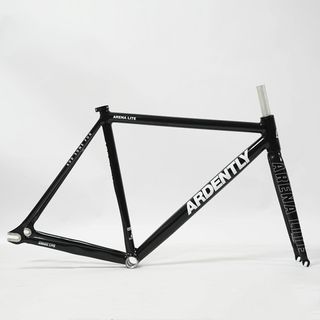 (Category: ) located in . Submitted by bikeco (Listing ID 1446389531, Image 1). Description: .