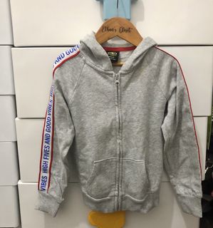 (Category: ) located in . Submitted by rareclothing.ph (Listing ID 1446472731, Image 1). Description: .