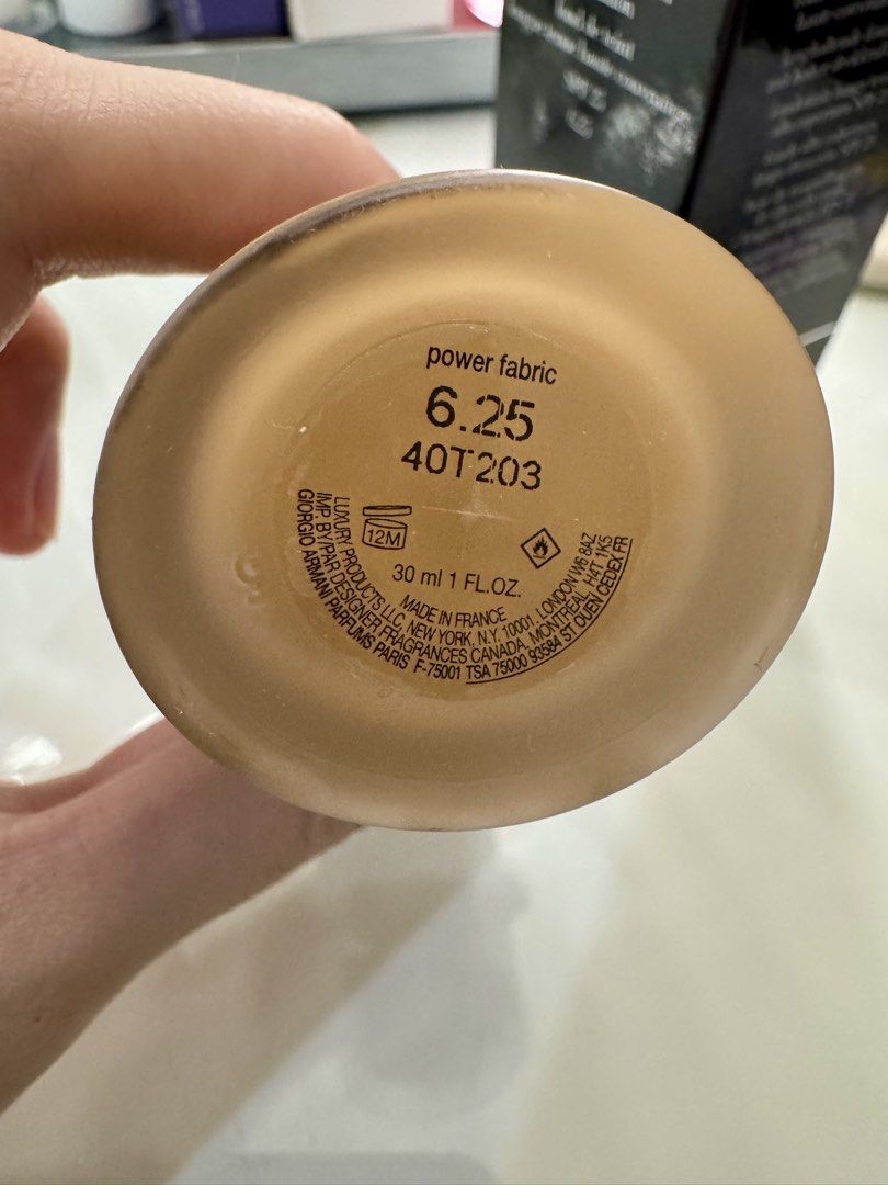 Authentic Giorgio Armani Power Fabric Foundation 6.25 (Category: Makeup) located in Makati City. Submitted by authenticluxurygoodsss (Listing ID 1446529403, Image 2). Description: Onhand Guaranteed authentic Brand New / Unused Shade 6.25 FIXED PRICE Will ignore lowballers 📍 Santa Rosa Laguna (Lalamove to Metro Manila ranges from 120-200).