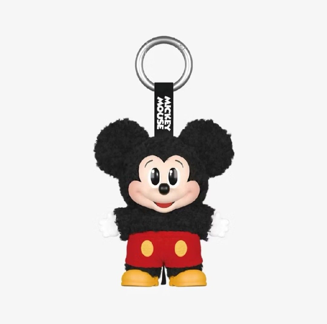 Off/HQR Pop Mart Mickey Mouse Plush (Category: Plushies & Soft Toys) located in Santiago. Submitted by johnmichael1213 (Listing ID 1446488269, Image 1). Description: -brandnew condition.