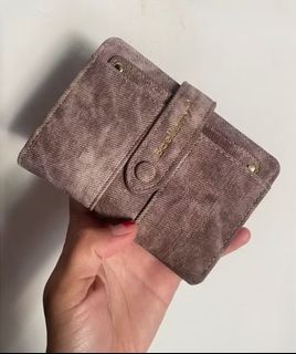 (Kategori: ) berada di . Dikirim oleh thisismystuff._ (ID iklan 1446424853, Gambar 1). Deskripsi: .