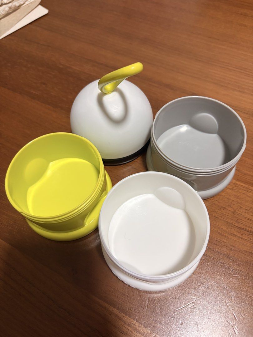 BEABA Stackable Formula Dispenser (Category: Breastfeeding & Bottle Feeding) located in Singapore. Submitted by tintey (Listing ID 1446468430, Image 3). Description: - BEABA Stackable Formula Dispenser - 3 separate compartments for formula - Secure twist-together design - Lid with convenient carrying loop - Ideal for on-the-go feeding .