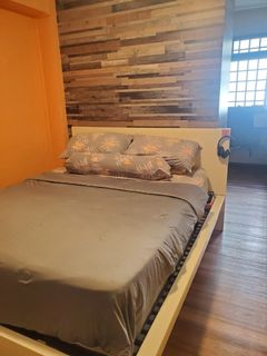 (Category: ) located in . Submitted by treasurefinds (Listing ID 1446384207, Image 1). Description: .