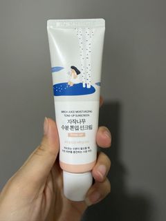 (Category: ) located in . Submitted by haehae1015 (Listing ID 1446377461, Image 1). Description: .