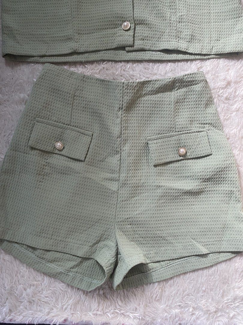 BKK Mint Green Top and Shorts Coordinates (Category: Sets or Coordinates) located in Valenzuela. Submitted by chegarrucho (Listing ID 1441480363, Image 3). Description: from Thailand free size best fit Medium to Large.