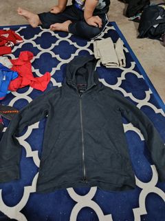 (Category: ) located in . Submitted by clsr.thrift (Listing ID 1446512500, Image 1). Description: .