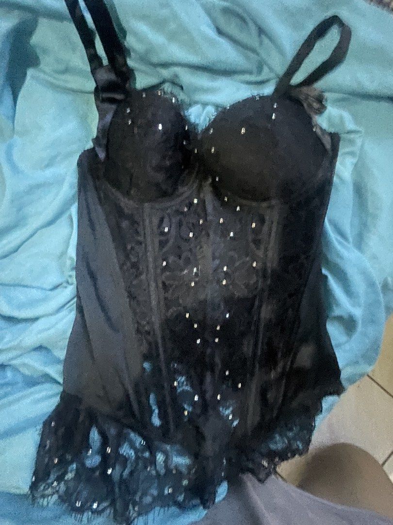 Black Lace Corset with Rhinestones (Category: Others Tops) located in Manila. Submitted by sleepheadd03293 (Listing ID 1446451419, Image 2). Description: - Elegant black lace corset - Dazzling rhinestone details - Adjustable straps for a perfect fit - Flirty ruffled lace trim at the hem - Beautiful and versatile for styling -no flaw Rfs:declutter .
