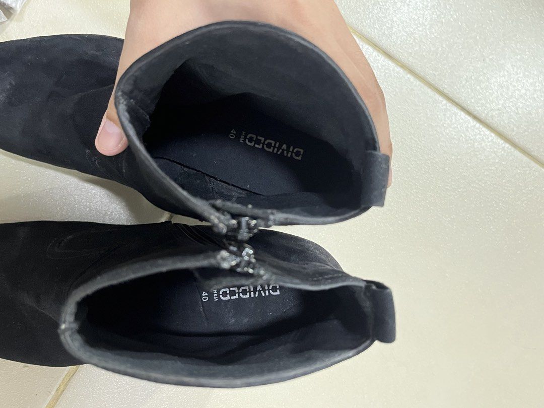 Black Suede Ankle Boots with Block Heel (Category: Boots) located in Pasay City. Submitted by losient (Listing ID 1446396630, Image 3). Description: - Black suede ankle boots - Size 40 - Pointed toe - Block heel - Side zip closure for easy wear - Versatile for dressing up or down.