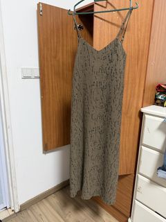 (Category: ) located in . Submitted by parvathys__ (Listing ID 1446505308, Image 1). Description: .