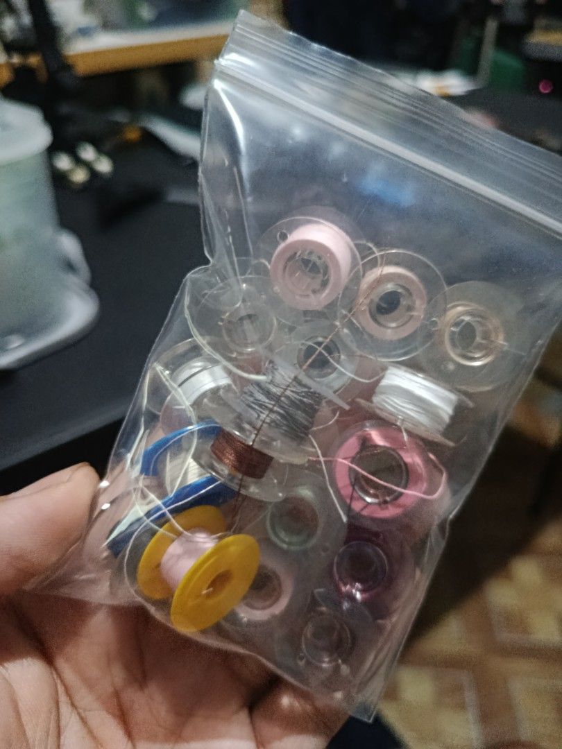 Bobbins for portable Sewing machine (Category: Craft Supplies & Tools) located in Bacolod. Submitted by anikaniknianyel (Listing ID 1444782654, Image 2). Description: Set of bobbins.
