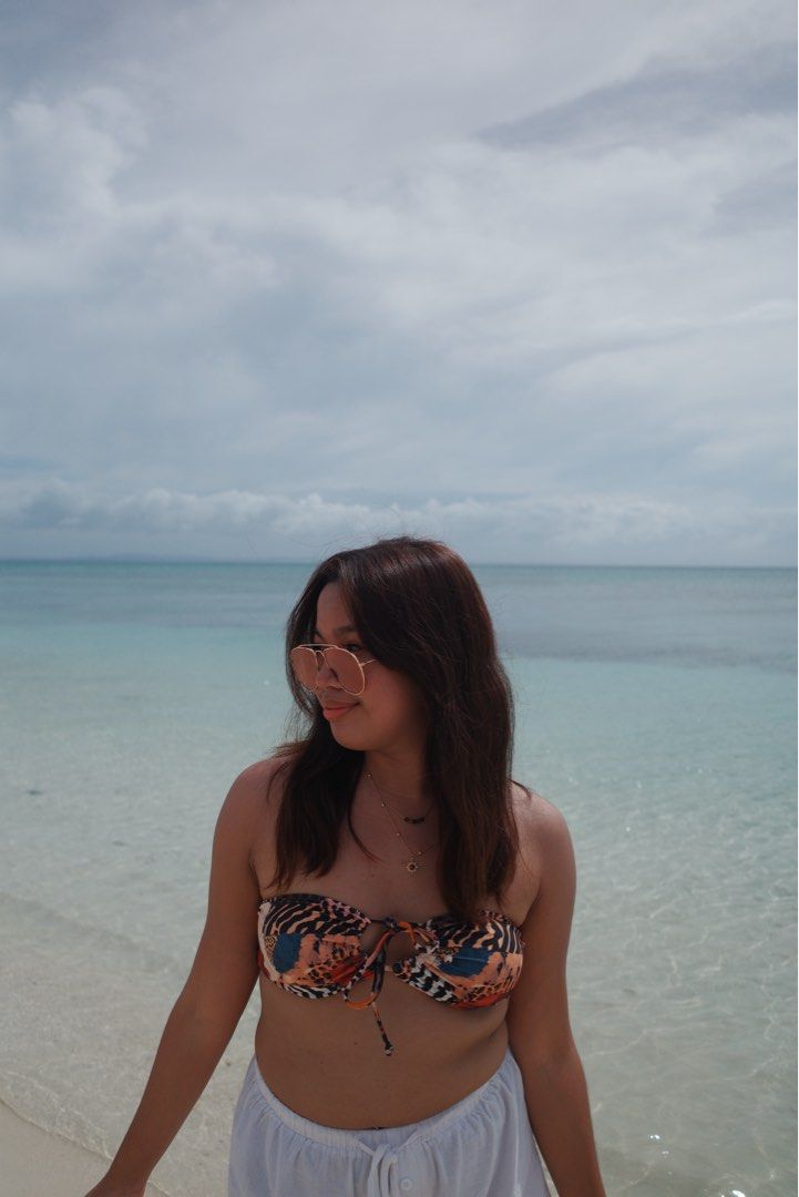 Boho Print Bandeau Bikini Top with Tie Front (Category: Bikinis & Swimsuits) located in Manila. Submitted by eunicemarzan (Listing ID 1446386567, Image 2). Description: .