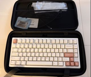 BOOG 75 Mechanical Keyboard with Case506961409270753280