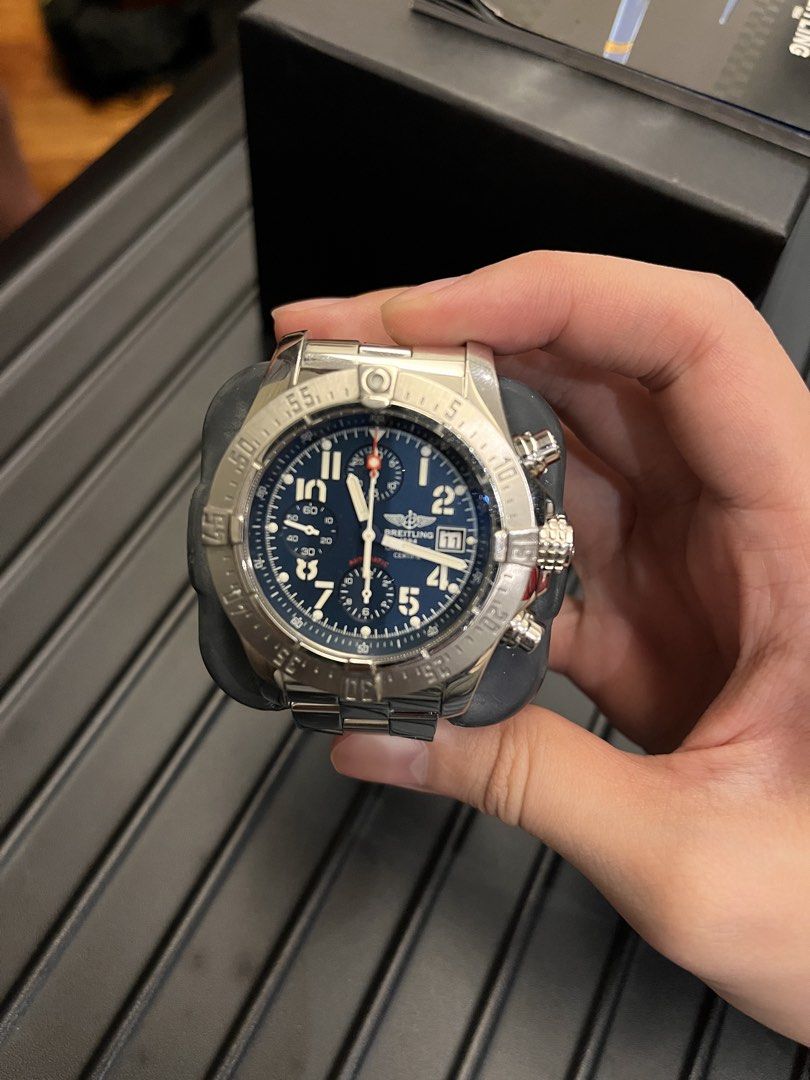Breitling Avenger Skyland (Category: Luxury Watches) located in Manila. Submitted by adri0333 (Listing ID 1446493676, Image 2). Description: Breitling Avenger Skyland • 45mm Stainless Steel Case • Blue Dial • 9/10 Condition • Automatic Chronograph (Breitling Caliber 13) • 300M Water Resistance • Local AD • Complete Set Price: 255,000 (negotiable) Feel free to dm for more questions .