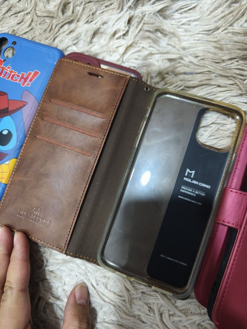 Casing iPhone 11 pro max (Category: Cases & Covers) located in Kajang. Submitted by norabandarteknokajang (Listing ID 1446353694, Image 3). Description: free untuk iphone 11 pro max siapa nak datang ambil di bandar teknologi kajang casing flip masih baru, jarang digunakan akan clear sebelum July 1.