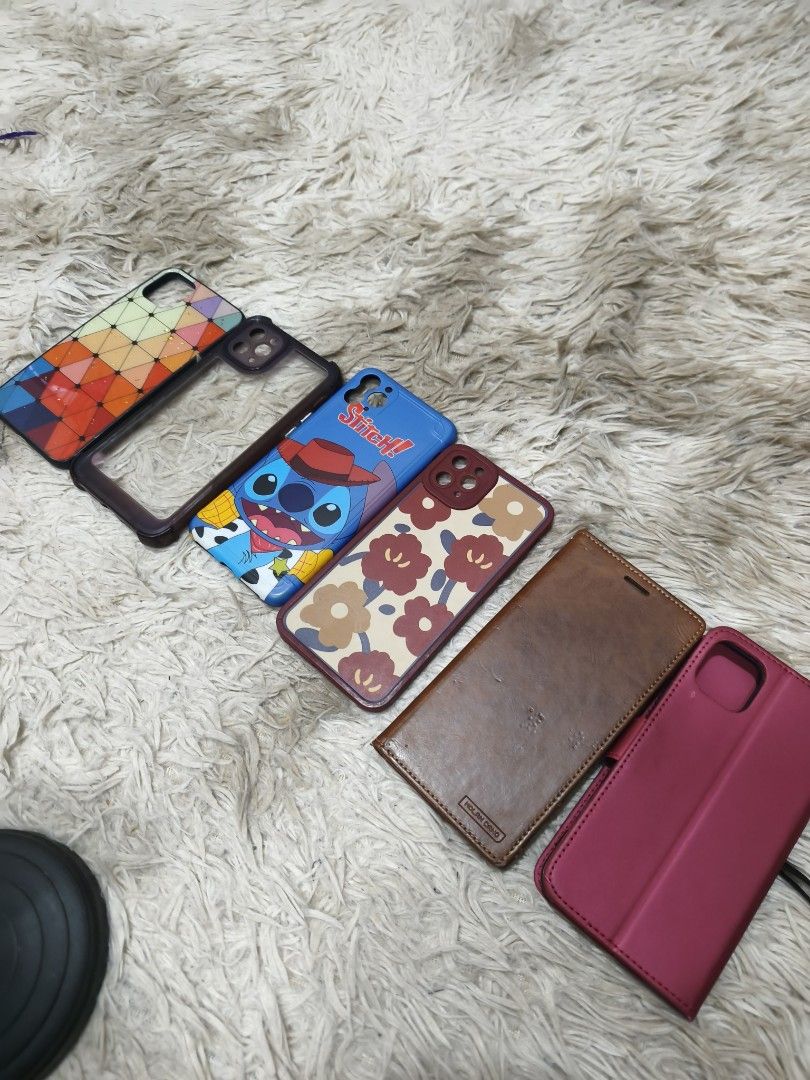 Casing iPhone 11 pro max (Category: Cases & Covers) located in Kajang. Submitted by norabandarteknokajang (Listing ID 1446353694, Image 1). Description: free untuk iphone 11 pro max siapa nak datang ambil di bandar teknologi kajang casing flip masih baru, jarang digunakan akan clear sebelum July 1.