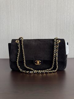 (Category: ) located in . Submitted by shopdesigneritems (Listing ID 1446515944, Image 1). Description: .