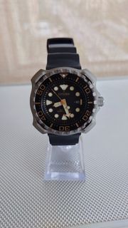 （分類：）位於 。 由 lennyfederer 提交（商品編號 1446409955，圖片 1）。簡介： 。