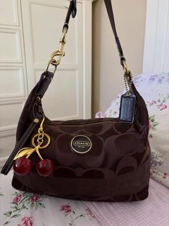 (Kategori: ) berada di . Dikirim oleh vintagecoachcollective (ID iklan 1446368353, Gambar 1). Deskripsi: .