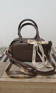 (Kategori: ) berada di . Dikirim oleh deeplysoftly (ID iklan 1446458649, Gambar 1). Deskripsi: .