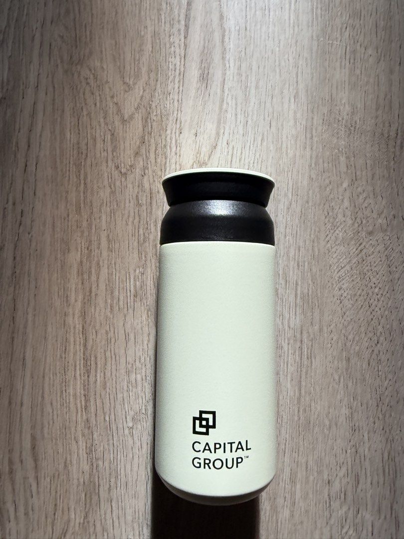 Conference hot water flask494717913258403840