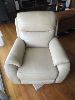(Category: ) located in . Submitted by clarence.cys18-57521 (Listing ID 1446428485, Image 1). Description: .