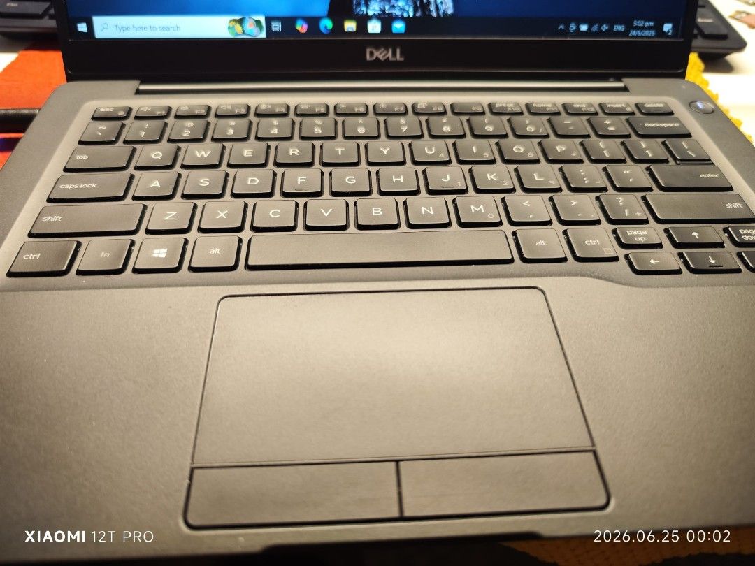 Dell Latitude 7300 laptop494751431808798721