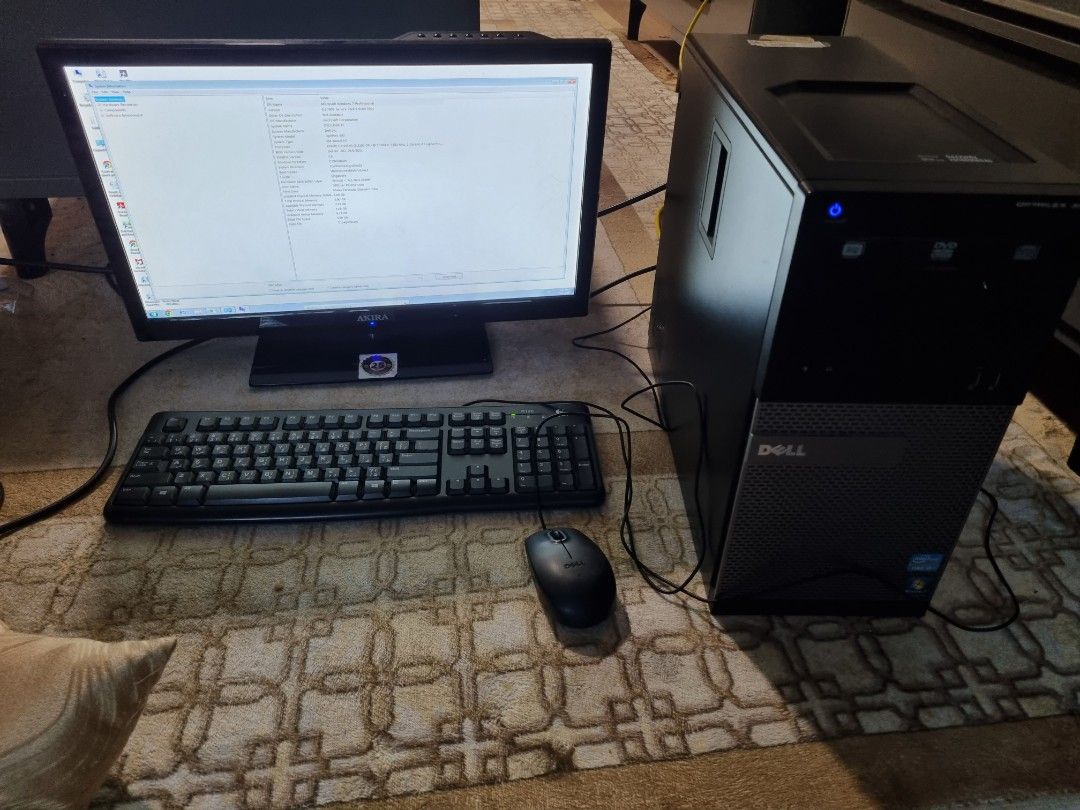 Dell OptiPlex 990 Desktop PC with Monitor, Keyboard, Mouse, Speakers
