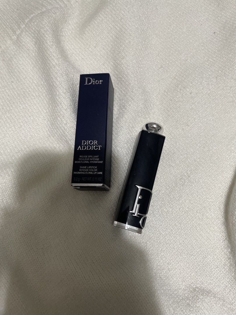 Dior Addict Lipstick Shade 525 Cherie (Category: Makeup) located in Manila. Submitted by seasellsclset (Listing ID 1446392018, Image 1). Description: - Dior Addict Lipstick - Shade: 525 Cherie (Rouge Brilliance) - Features: Hydrating floral lip care - Condition: Comes with original box - Versatile: Ideal for everyday or special occasions.