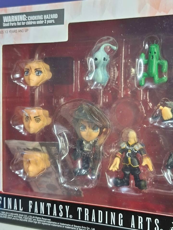 Final Fantatsy VIII Squall Leonhart Trading Arts Kai Mini (Category: Figurines & Statues) located in Imus. Submitted by ToyBlazePH (Listing ID 1446389363, Image 2). Description: - Trading Arts Kai Mini set from Final Fantasy - Features Squall Leonhart and other characters - Includes accessories and alternate faces - Ideal for collectors.
