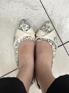 (Kategori: ) berada di . Dikirim oleh michellpreloved (ID iklan 1446446077, Gambar 1). Deskripsi: .