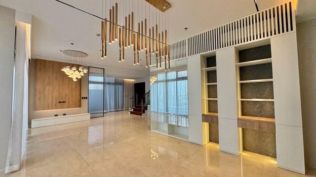 (Category: ) located in . Submitted by hvp.realtyinc (Listing ID 1446449335, Image 1). Description: .