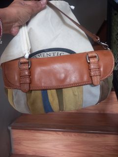 (Kategori: ) berada di . Dikirim oleh nya_thriftshop (ID iklan 1446433731, Gambar 1). Deskripsi: .