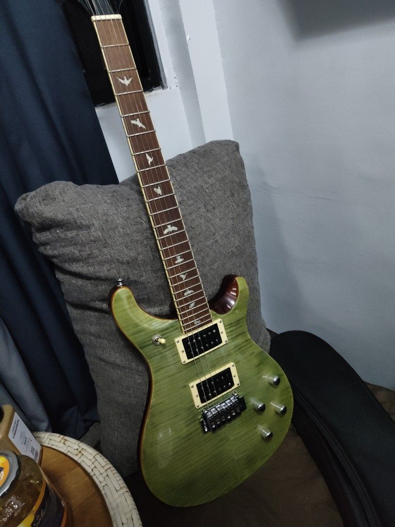 FSO: RJ Tonemaster deluxe plus (Green) (Category: Musical Instruments) located in Quezon City. Submitted by dice117 (Listing ID 1446476857, Image 3). Description: - Used only sa bahay, never used outside, will pass as new talaga.. - Beautiful flamed maple top - Two humbucker pickups - Tremolo bridge - Fretboard with bird inlays - Comes with a gigbag from RJ can meet anywhere in QC. outside NCR will shoulder del fee ng buyer. can send vid for refe