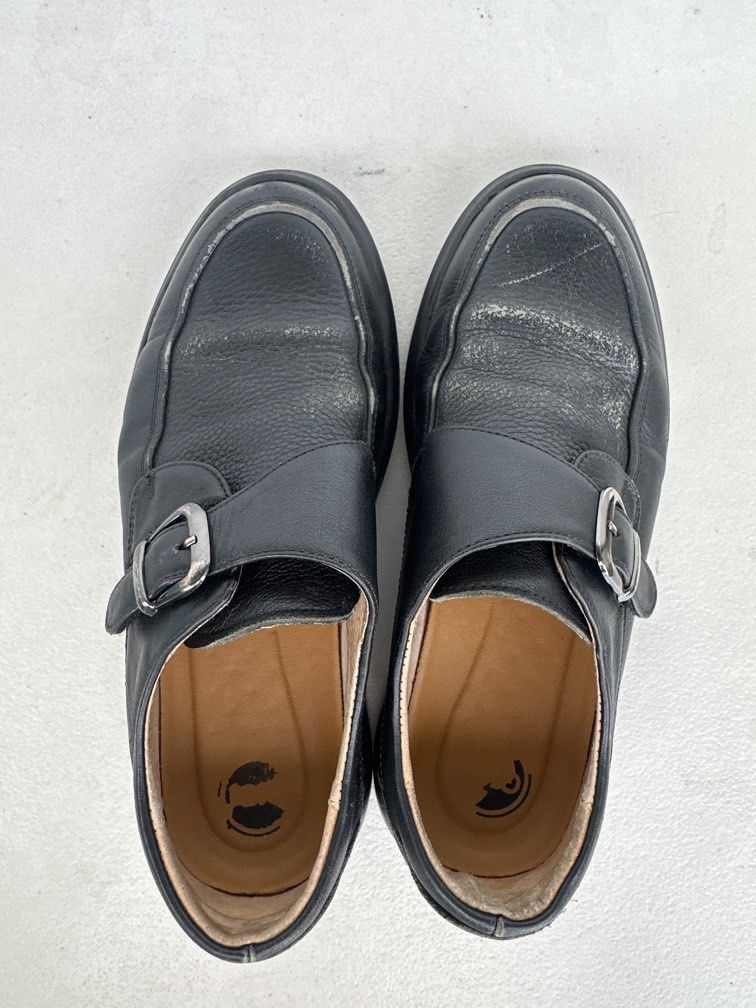 Gibi Genuine Leather Black Shoes Size 35 (Category: Babies & Kids Fashion) located in Manila. Submitted by classywardrobemanila (Listing ID 1446425512, Image 2). Description: Gibi Genuine Leather Black Shoes Size 35 needs cleaning as there are scratches. no box.