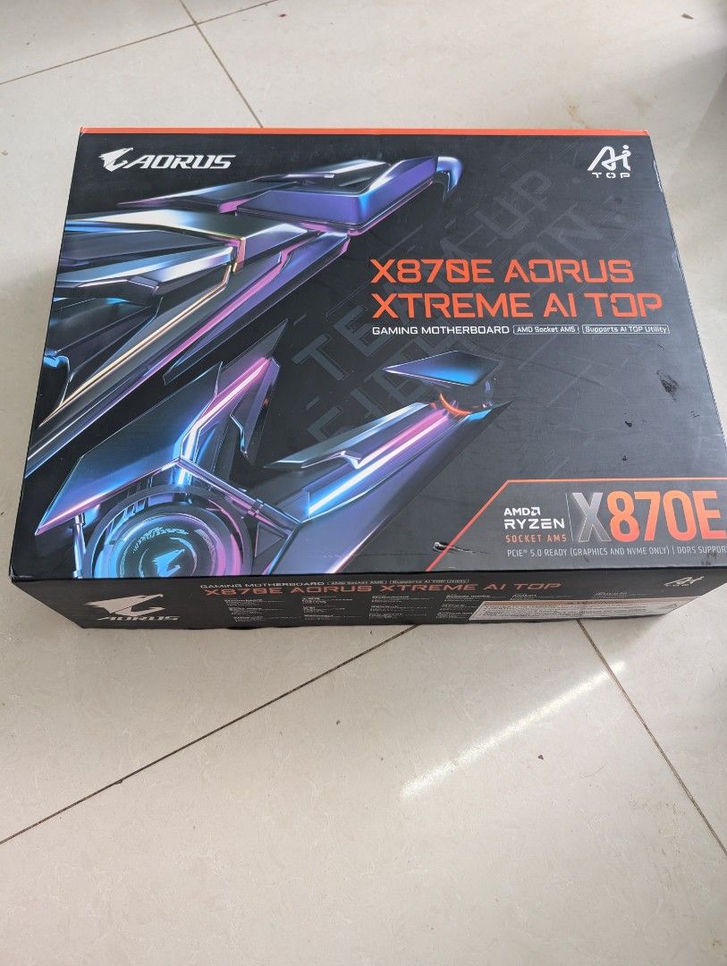 GIGABYTE X870E AORUS XTREME AI TOP Motherboard