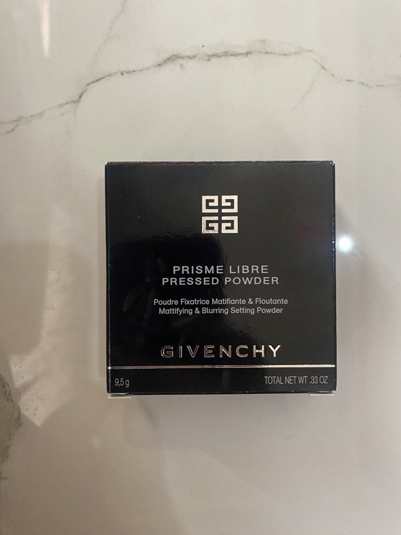 Givenchy Prisme Libre Pressed Powder - Shade 6 Flanele Epicee (Category: Makeup) located in Makati City. Submitted by jspmcl (Listing ID 1446406186, Image 1). Description: - Givenchy Prisme Libre Pressed Powder - Shade: 6, Flanele Epicee - Finish: Mattifying and blurring - Benefits: Creates a unified, blurred, matte, and radiant complexion - Texture: Ultra-silky and weightless - Coverage: Sheer correction - Oil Control: Controls shine - Applicati