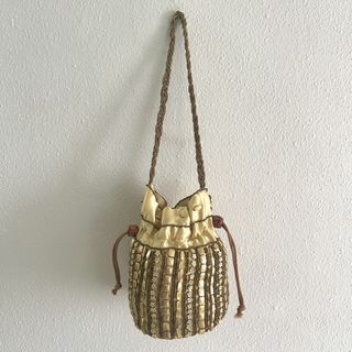 (Category: ) located in . Submitted by dvibeshopsg (Listing ID 1446373970, Image 1). Description: .