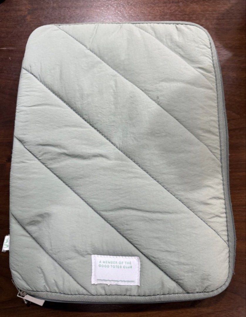 Good Totes Pillow Laptop Sleeve