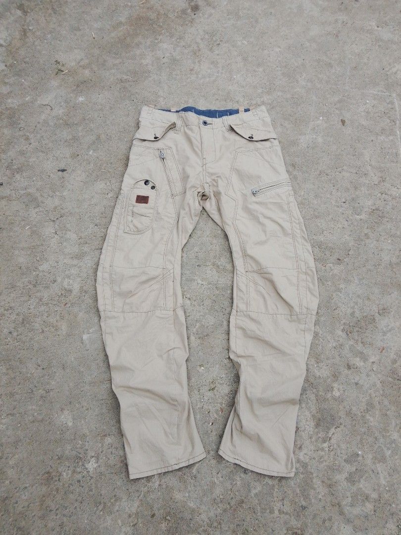 G-STAR RAW AERO POWEL PANTS (Category: Jeans) located in Naga. Submitted by choythrift (Listing ID 1446490411, Image 1). Description: G-STAR RAW AERO POWEL PANTS Condition: 9/10 Color rate: 9/10 Plus shipping fee J and t , flash express /drop off urban chicc Meet up around Naga city and Magarao Location: Naga City, Bicol Direct Message 💌.