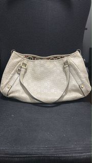 (Category: ) located in . Submitted by ann.vintage (Listing ID 1446429908, Image 1). Description: .