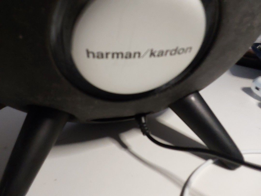 Harman Kardon Bluetooth Speaker494749896535582724