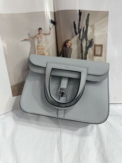 （分類：）位於 。 由 santini_luxury 提交（商品編號 1446378430，圖片 1）。簡介： 。