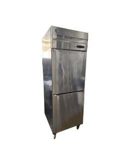 (Category: ) located in . Submitted by earnestkitchenwares (Listing ID 1446398972, Image 1). Description: .