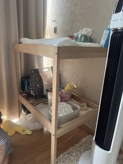 (Category: ) located in . Submitted by vogueoffyellow (Listing ID 1446429464, Image 1). Description: .
