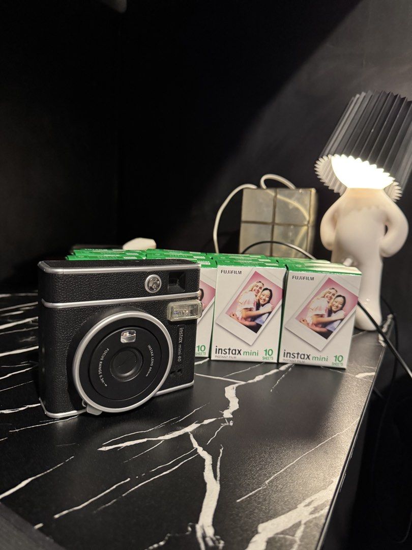 Instax Mini Films (Category: Cameras) located in Paranaque City. Submitted by human.anthem (Listing ID 1446456637, Image 3). Description: Brandnew 10s 1 - 600 3 - or more 550 Last 5 pcs on hand Fixed price Instax Mini 40 - for rent along manila area only Must provide valid id 1200 with free 10instax film Can ship lalamove-jnt Shipping must be shoulder by buyer.