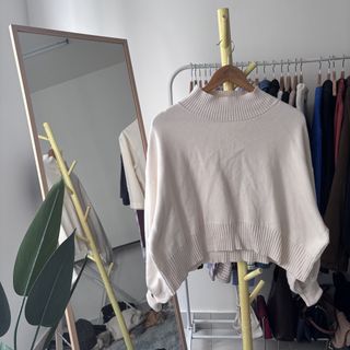 (Category: ) located in . Submitted by hanis_store (Listing ID 1446375959, Image 1). Description: .